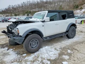 2025 FORD BRONCO OUT