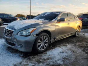 2013 INFINITI M37