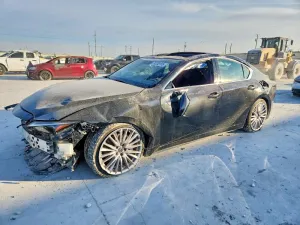 2022 LEXUS IS
