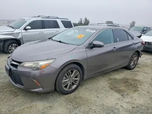2016 TOYOTA CAMRY