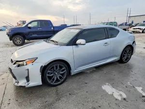 2014 TOYOTA SCION