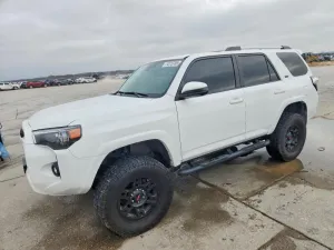 2022 TOYOTA 4RUNNER