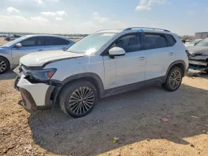 2025 VOLKSWAGEN TAOS SE