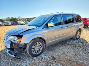 2015 CHRYSLER MINIVAN