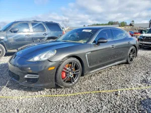 2012 PORSCHE PANAMERA