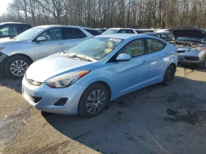 2012 HYUNDAI ELANTRA
