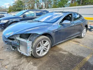 2015 TESLA MODEL S