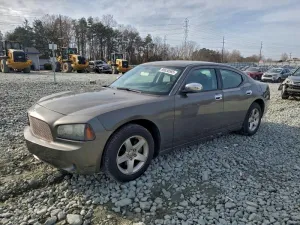 2010 DODGE CHARGER
