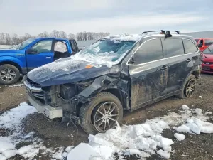 2015 TOYOTA HIGHLANDER