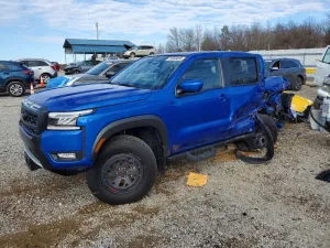 2025 NISSAN FRONTIER