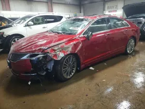 2013 LINCOLN TOWNHOUSE MKZ