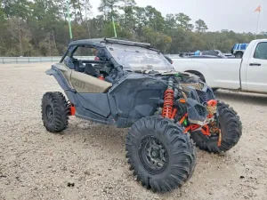 2022 CAN-AM MAVERICK