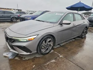 2024 HYUNDAI ELANTRA