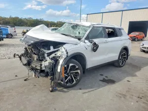 2022 MITSUBISHI OUTLANDER