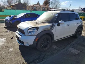 2015 MINI COOPER