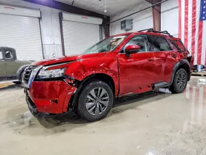 2022 NISSAN PATHFINDER