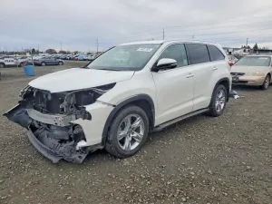 2017 TOYOTA HIGHLANDER