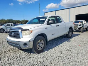 2012 TOYOTA TUNDRA