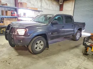 2015 TOYOTA TACOMA
