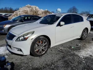 2013 INFINITI G37