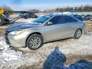 2015 TOYOTA CAMRY