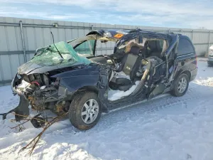 2010 CHRYSLER MINIVAN