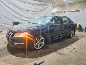 2015 VOLKSWAGEN PASSAT
