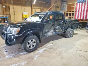 2015 TOYOTA TACOMA