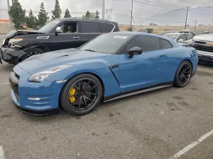2009 NISSAN GTR