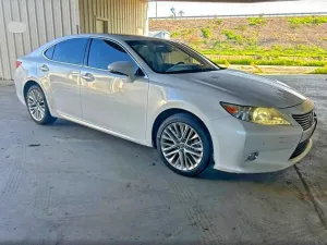 2013 LEXUS ES350