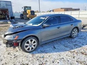 2012 VOLKSWAGEN PASSAT