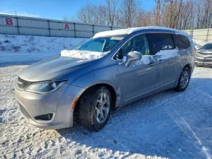 2019 CHRYSLER PACIFICA
