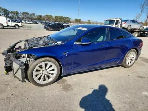 2016 TESLA MODEL S