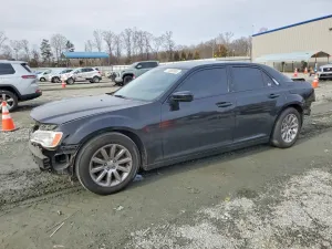 2013 CHRYSLER 300