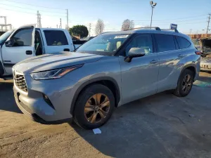 2022 TOYOTA HIGHLANDER