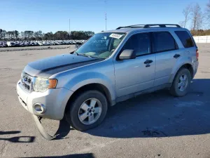 2009 FORD ESCAPE