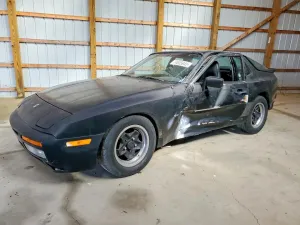 PORSCHE 944