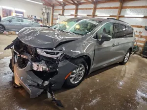 2022 CHRYSLER PACIFICA