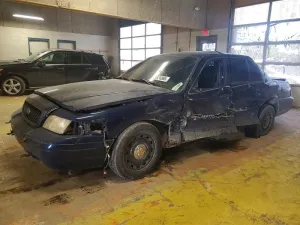 2005 FORD CROWN VIC