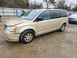 2010 CHRYSLER MINIVAN