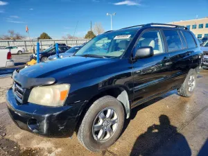 2004 TOYOTA HIGHLANDER
