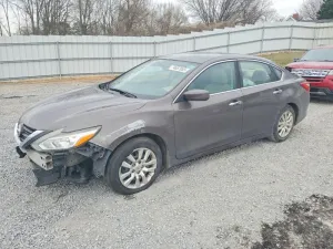 2017 NISSAN ALTIMA