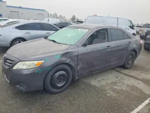 2011 TOYOTA CAMRY