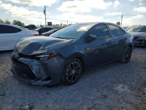 2017 TOYOTA COROLLA