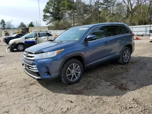 2019 TOYOTA HIGHLANDER