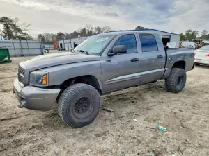 2006 DODGE DAKOTA