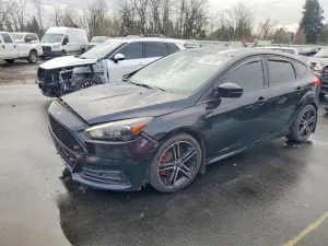 2017 FORD FOCUS