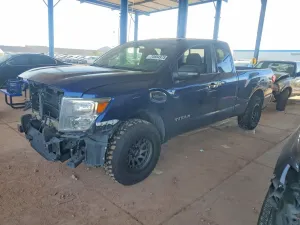 2017 NISSAN TITAN