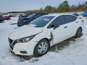 2020 NISSAN VERSA