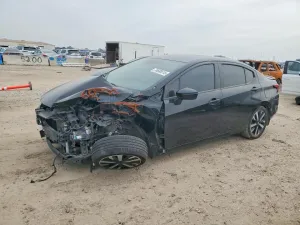 2022 NISSAN VERSA